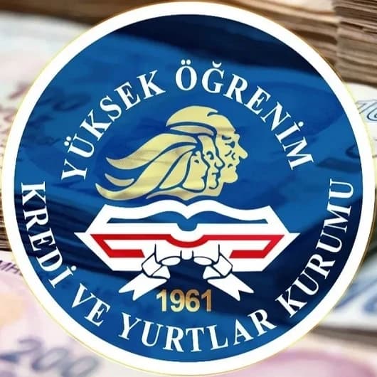 KYK burs ve öğrenim kredisi başvurusu yapan öğrenciler.