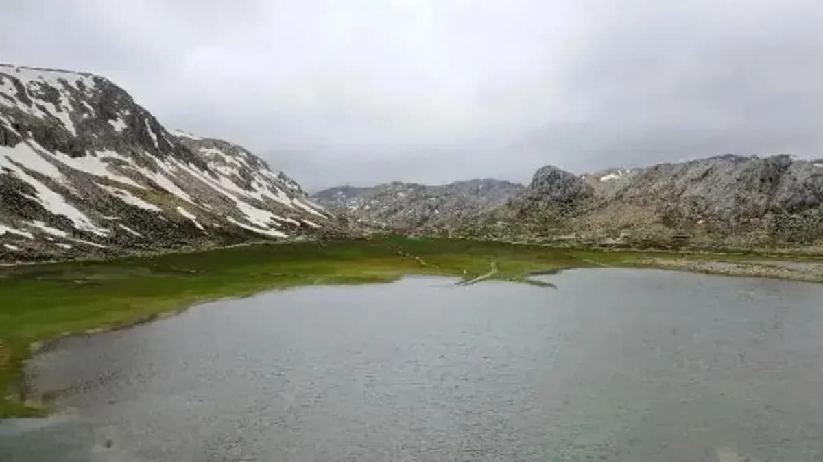 Günnercik Yaylası'nın geçici gölü nedir, ne zaman görülür? Kalp şeklindeki göl nasıl oluşuyor?