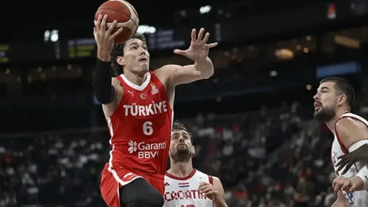 Türkiye - Çekya basketbol maçı saat kaçta ve hangi kanalda? DBB Süper Kupa 3.'lük maçı canlı nasıl izlenir?