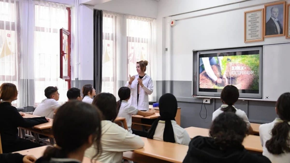 Ücretli öğretmenlik başvuruları son gün ne zaman? 2026-2027 MEB e-Devlet başvuru ekranı ve takvimi nasıl işliyor?