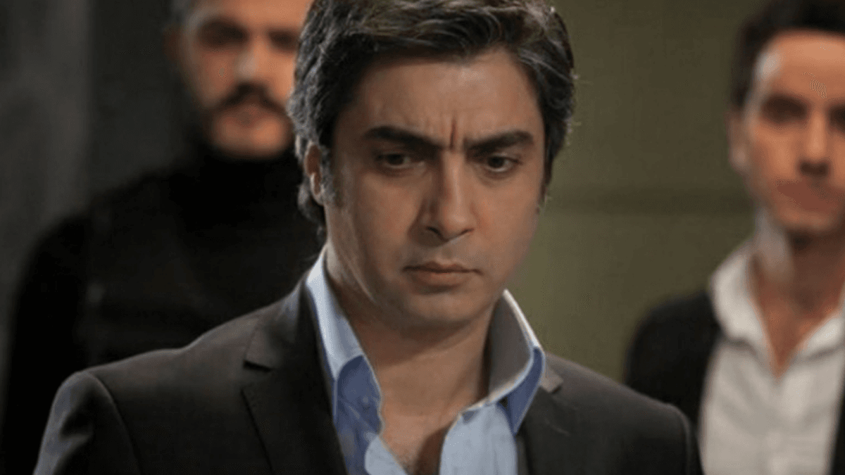 Kurtlar Vadisi'nin Polat Alemdar'ı Necati Şaşmaz oğullarıyla Ahlat gezisinde