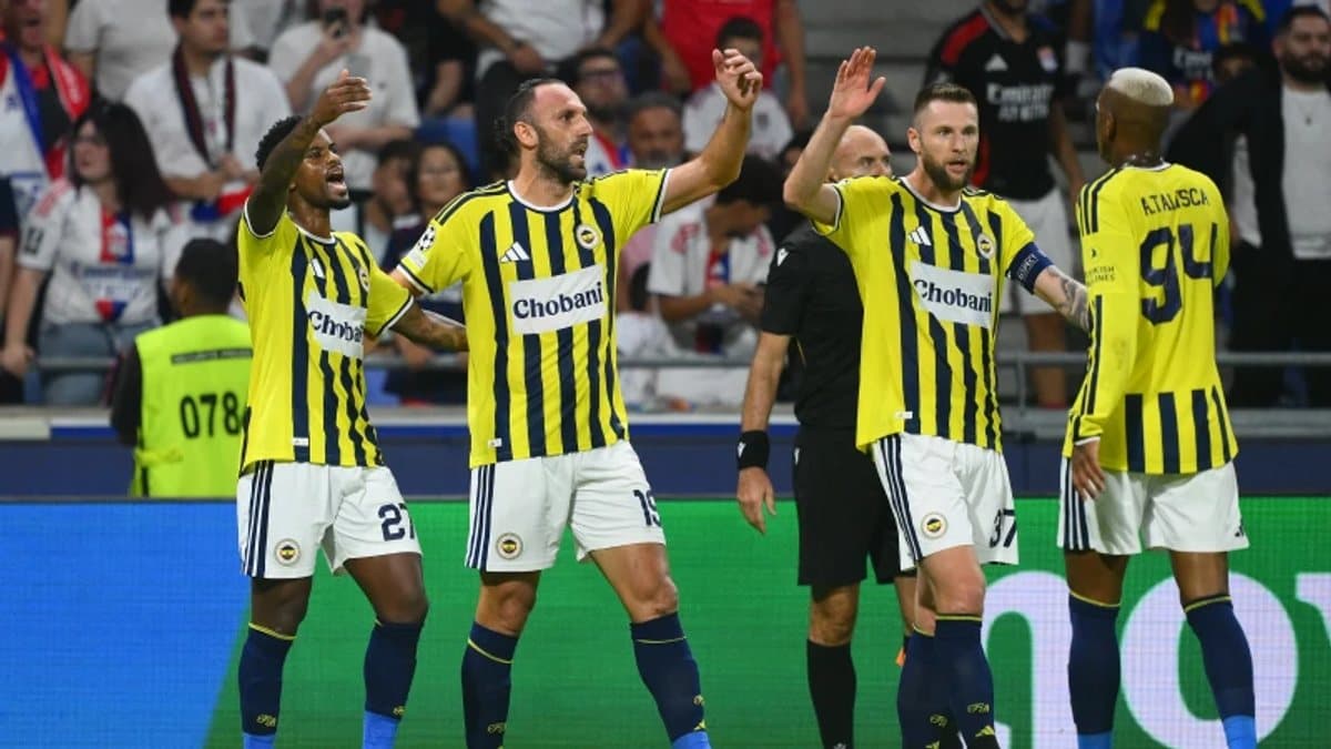 Fenerbahçe Devler Ligi'ne döndü: İlk garanti 18,62 milyon avro
