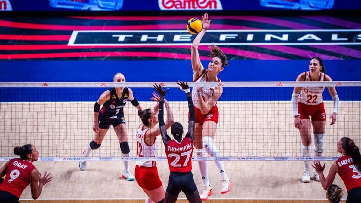 Türkiye-Polonya voleybol maçı ne zaman? Filenin Sultanları maç saati ve canlı yayın kanalı hangisi?