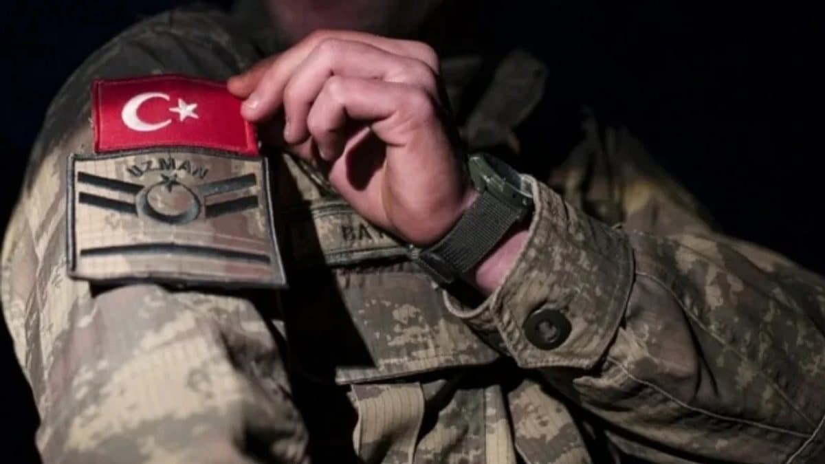 7 yılını dolduran sözleşmeli erbaş ve erlere yüzde 10 kontenjan