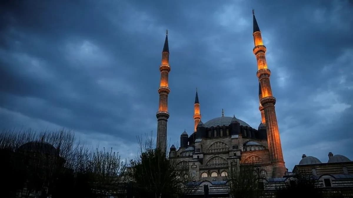 28 Ağustos Diyanet Cuma hutbesinin konusu nedir? Cuma hutbesi yayımlandı mı, hutbede hangi mesajlar verildi?