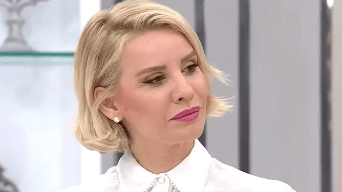 Esra Erol'da programına ilişkin ATV gündüz kuşağı görseli