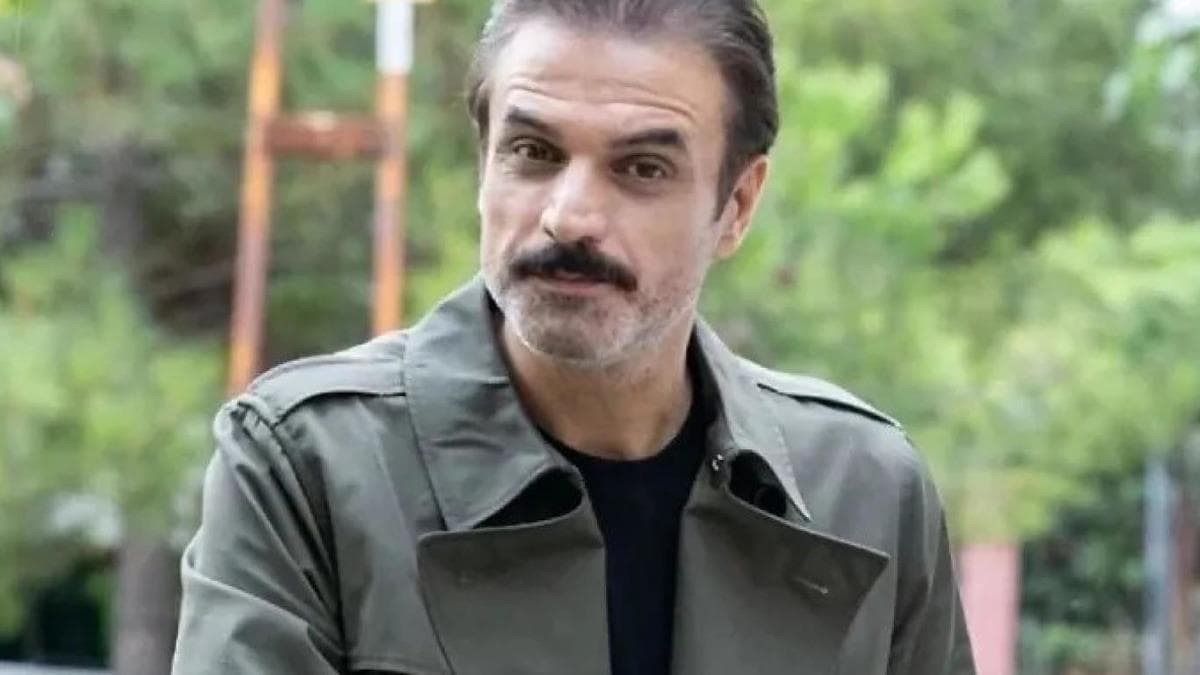 Ufuk Özkan, düğün festivalinde nikah şahitliği yaparken görüntülendi.