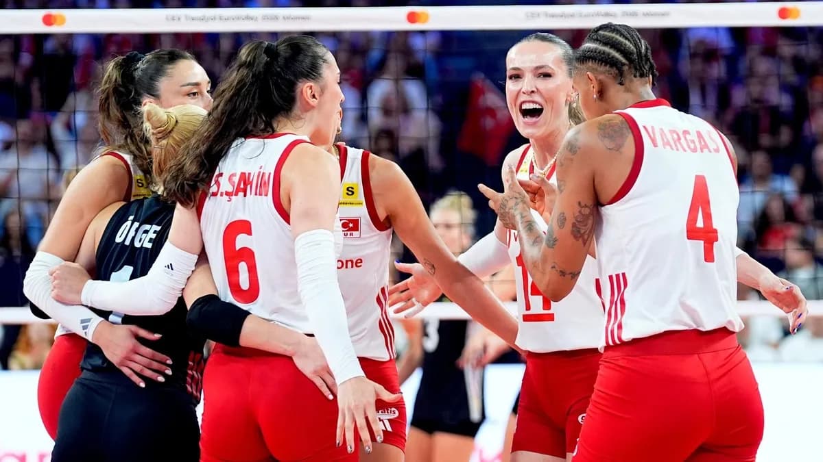 Filenin Sultanları yarı final maçı ne zaman oynanacak? 2026 Avrupa Voleybol Şampiyonası'nda Türkiye-Sırbistan maçı saat kaçta ve nerede yapılacak?