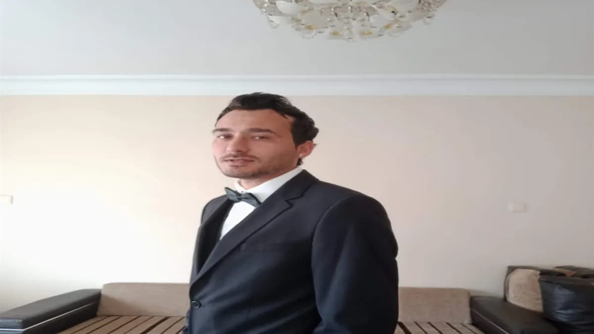 Tuzla'daki ölümlü kaza davasının görüldüğü adliye binasının dış cephesi