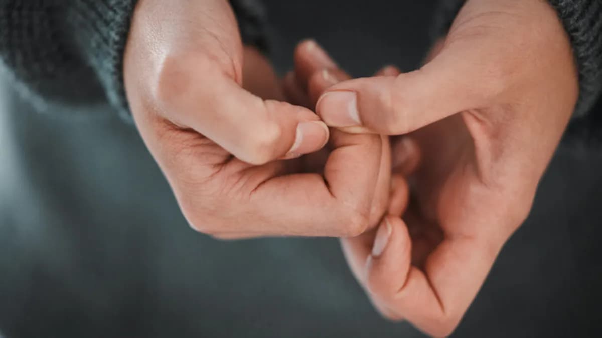 Tırnaklardaki leke büyük bir hastalığın habercisi mi? Onikopapilloma hangi kanser riskini gösteriyor?