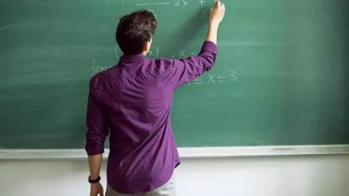 Ücretli öğretmen maaşı ne kadar? Ek ders ücreti karşılığında aylık kazanç nasıl hesaplanıyor, başvuruda hangi belgeler isteniyor?