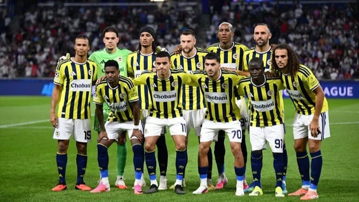 Fenerbahçe-Roma maçı ne zaman, saat kaçta başlayacak? Maç hangi kanalda, şifresiz mi yayınlanacak?