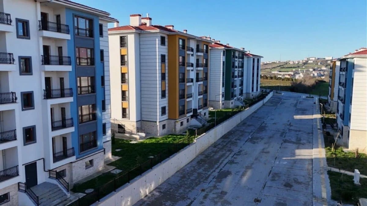 TOKİ kiralık sosyal konut başvuru şartları neler? İstanbul'da 15 bin konuta kimler başvurabilir, ikamet zorunluluğu var mı?