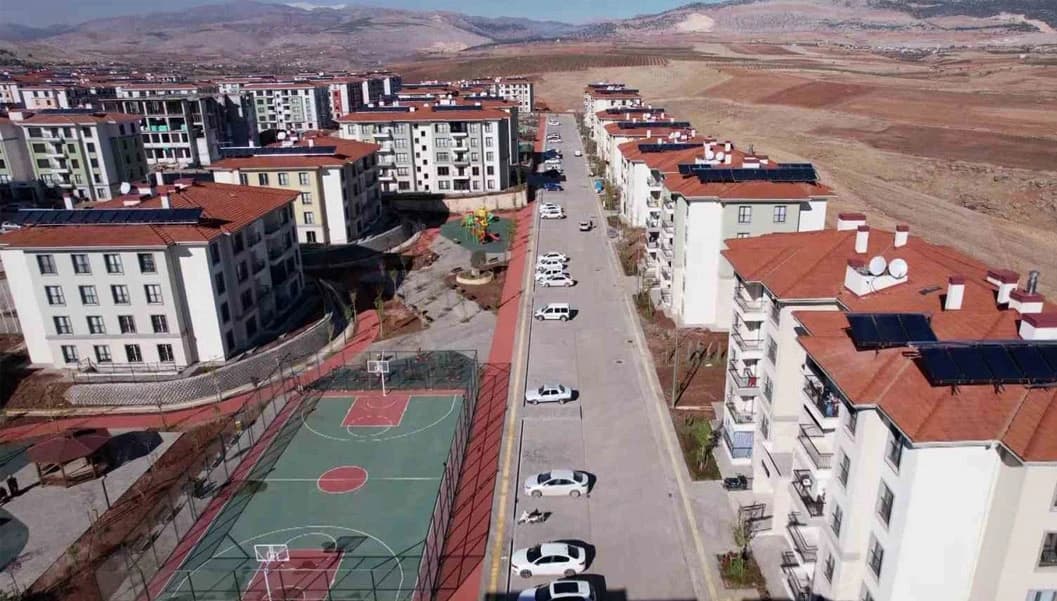TOKİ kiralık konutlara ilçe dışından başvuru yapılabilecek mi, farklı ilçede oturanlar kiralık sosyal konuta başvurabilir mi? 2026 İstanbul başvuru şartları ve takvimi