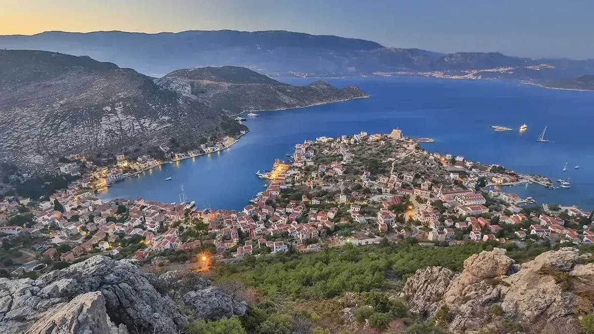 Meis Adası'nda 1 yıl yaşayana 5 bin euro teşvik verilecek mi, ödemeler ne zaman başlayacak? Meis Adası teşvikinden kimler yararlanabilir?
