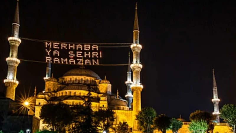 Ramazan ne zaman başlıyor? 2027 ilk teravih, ilk sahur ve ilk iftar hangi gün, oruç hangi tarihte tutulacak?