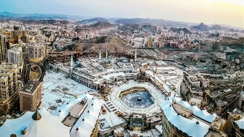 Suudi Arabistan'da yayımlanan olası saldırı uyarısını konu alan haber görseli