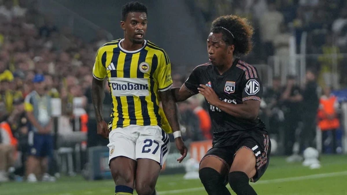 Lyon-Fenerbahçe maçına ilişkin iki takımın karşılaşma görseli